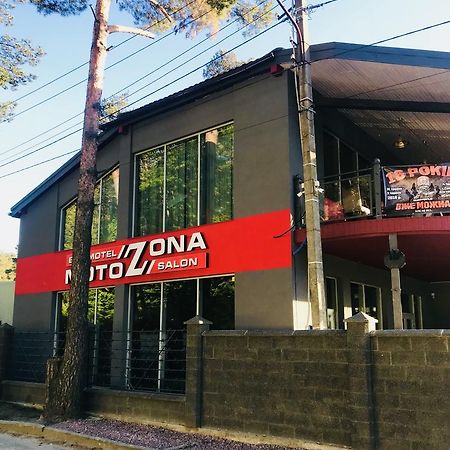 Motozona 호텔 브리우코비치 외부 사진